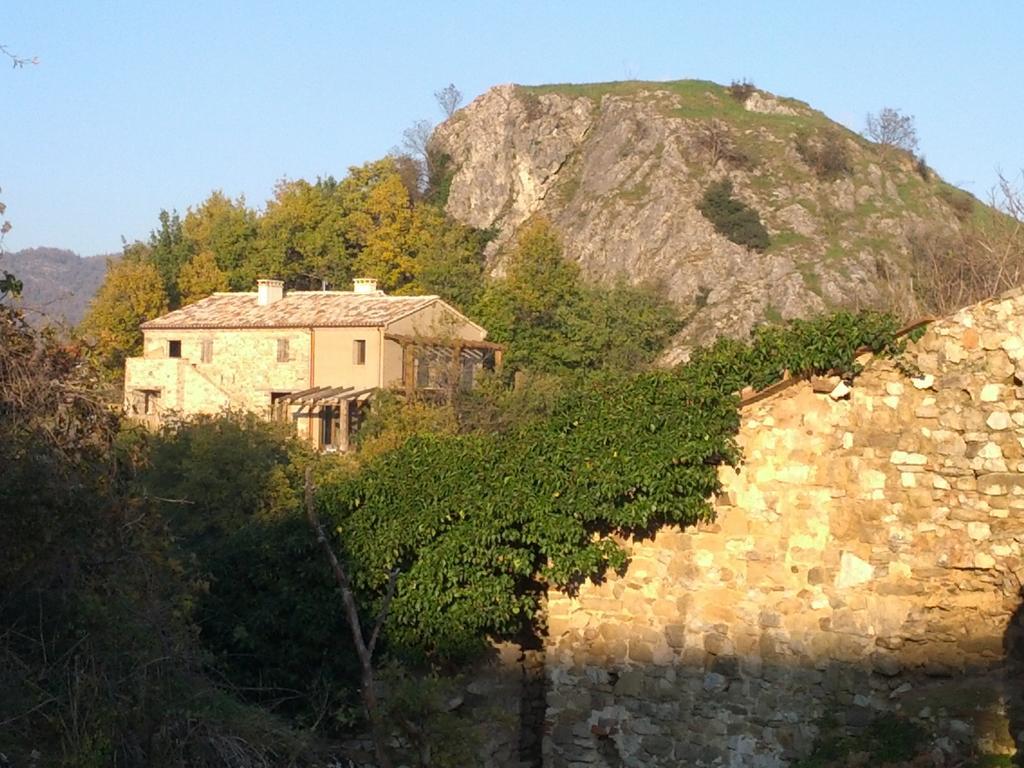 Sasso Erminia R&B Ecosostenibile Novafeltria Exterior photo